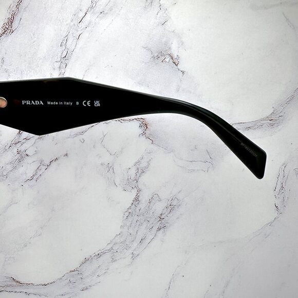 New PRADA Sunglasses - Picture 8 of 15
